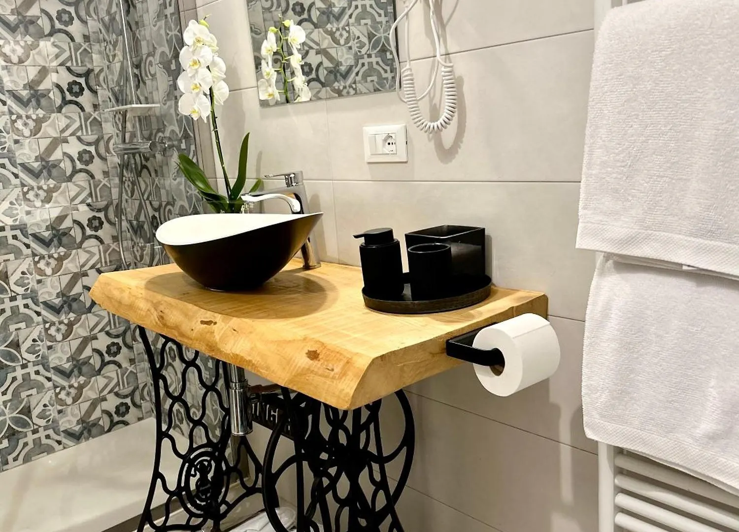 Rosso Verona Suite-Free Parking Apartment