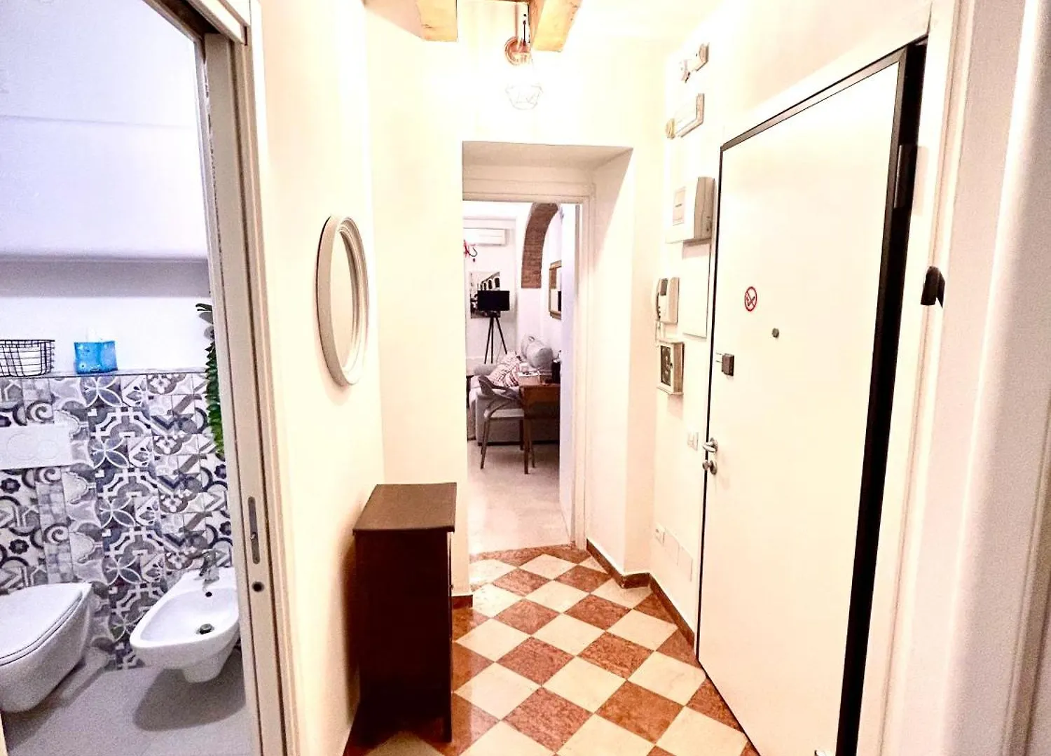 Rosso Verona Suite-Free Parking 0*,  Italia