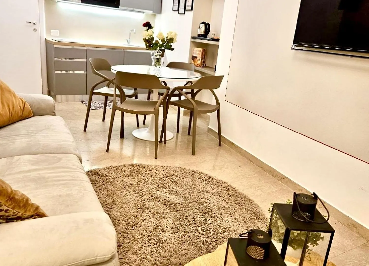 Appartamento Rosso Verona Suite-Free Parking Italia